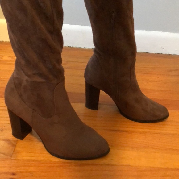 Over the knee boots - Picture 6 of 8